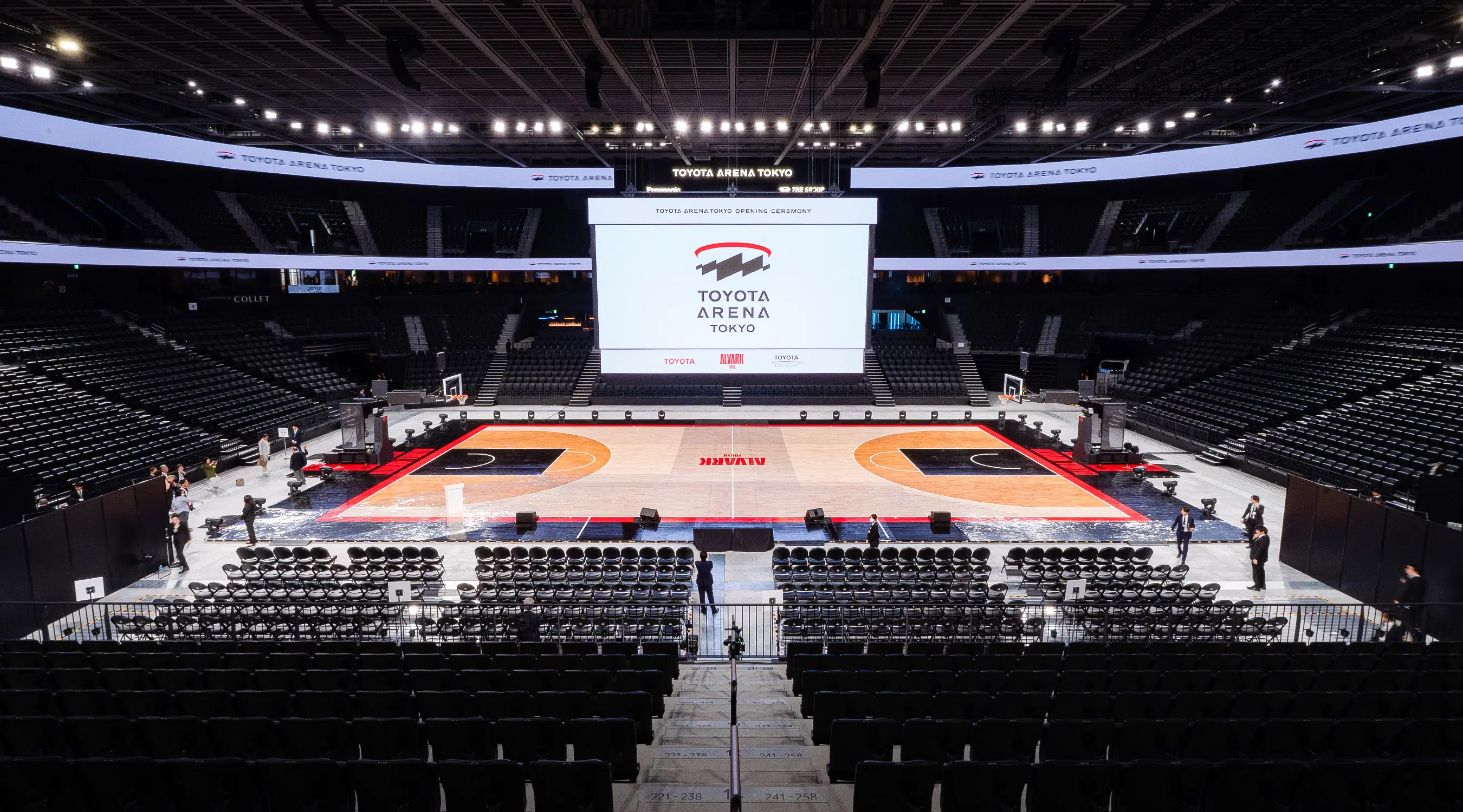 Featuring one of Japan&rsquo;s largest center-hung video screens and the nation&rsquo;s first dual ribbon display.